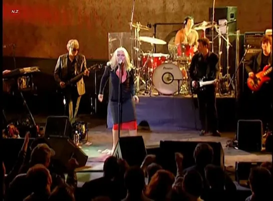 Blondie - Heart of Glass 1999  NYC  Live Video HQ