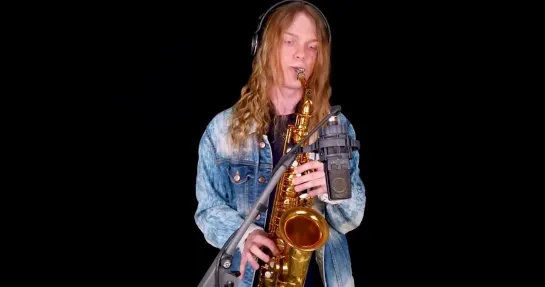 Light Switch (Charlie Puth) - Saxophone Cover by Noah-Benedikt