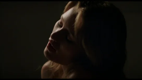 Ashley Hinshaw Nude - Goodbye to All That (2014) HD 720p