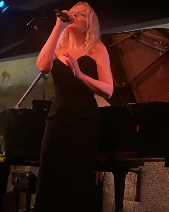 Love At First Sight (Cafe Carlyle 06.06.2022)