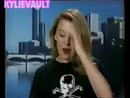 Kylie Minogue Motormouth Interview (1990)