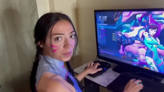 OVERWATCH 2 FINALLY CAME ALL OVER HER FACE