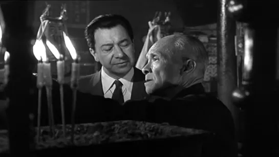 МОНОКЛЬ КРИВО УСМЕХАЕТСЯ (1964) - комедия. Жорж Лотнер