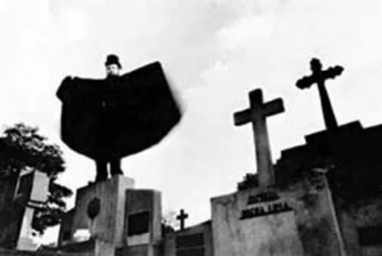 Esta Noite Encarnarei no Teu Cadáver 1967 / This Night I'll Possess Your Corpse / Coffin Joe / Portuguese+(eng sub)