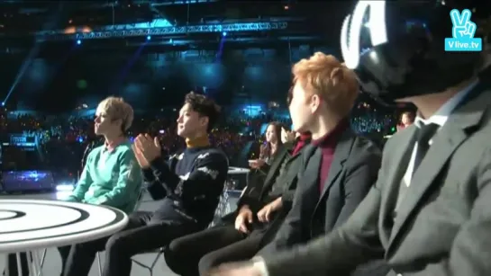 151202  EXO в зале Onstage 1 @ MAMA 2015