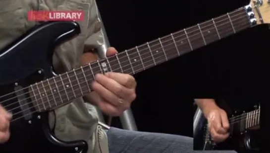 LICK LIBRARY - QUICK LICK  - Joe Satriani (Up Tempo Rock)