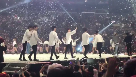 170819 KCON LA 2017 Ending #VIXX