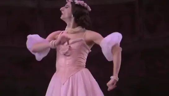 Sylphides + Le Grand Pas de Quatre + Piano Ballet + Dying Swan + Paquita - Les Ballets Trockadero (Montecarlo)