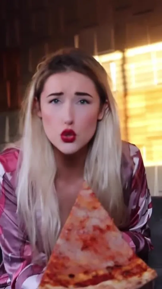 noellefoley_273835610_484021546574010_7881714221565493278_n