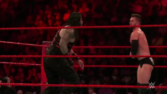 Fantastic slow-motion video of Roman Reigns vs. Finn Bálor on Raw_ Exclusive, Ma