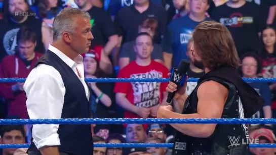 Shane McMahon  AJ Styles shake hands before the Superstar shake-up_ SmackDown L (1)