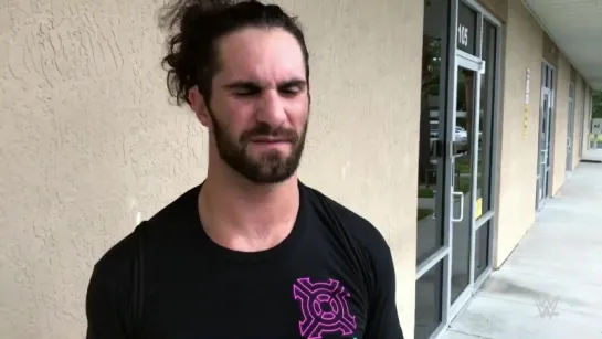 Seth Rollins finally gets back in the gym