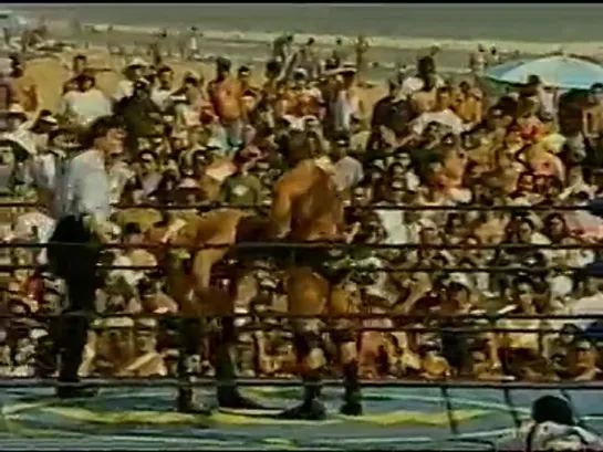 WCW Bash At The Beach 1995 (Part 1)