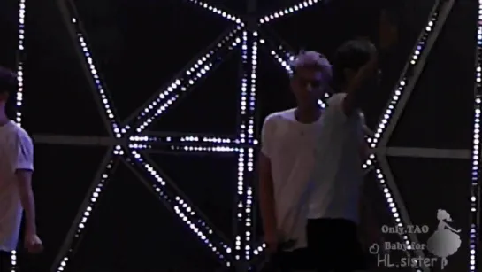 150321 SMTOWN IN TAIWAN Ending (TAO focus)