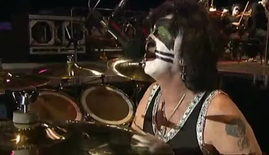 Kiss - I Was Made For Lovin' You (Live  with orchestra, Australia, 2003)