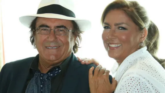 Al Bano & Romina Power - Happy Xmas (War Is Over)