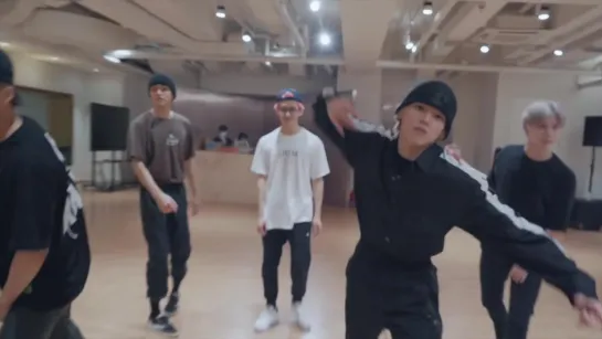 SuperM ‘One’ Dance Practice Behind The Scenes