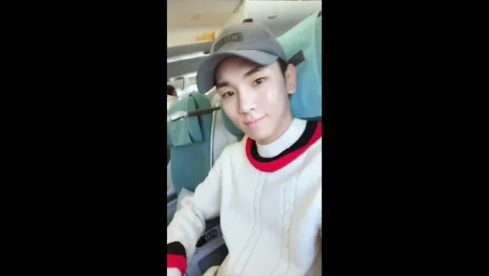 170121 Key в самолёте летит в Японию