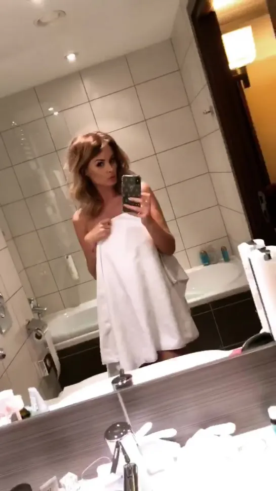 Rhian Marie Sugden OnlyFans (42)