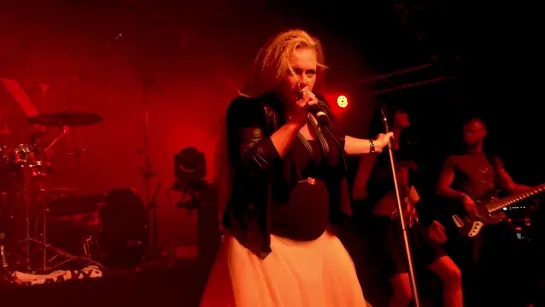 EXIT EDEN - Total Eclipse Of The Heart (Bonnie Tyler Cover) LIVE @ HH Metal Dayz ¦ Napalm Records