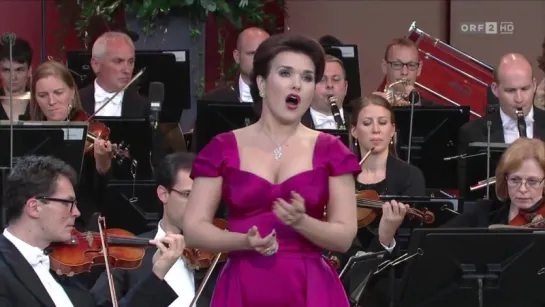 Olga Peretyatko - Charles Gounod: Mireille, "O légère hirondelle" (Midsummer Night’s Gala, 17.06.2016)