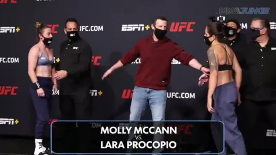 Molly McCann vs. Lara Procópio / face off