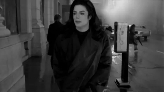 Michael Jackson - Stranger In Moscow (Official Video)