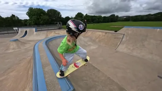 GoPro - 5-Year-Old Girl Conquers the Skatepark - Autumn Bailey