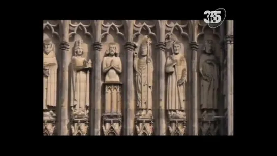 Реймсский Собор Улыбается Жизни / Notre Dame de Reims, la Cathédrale Qui Sourit à la Vie.