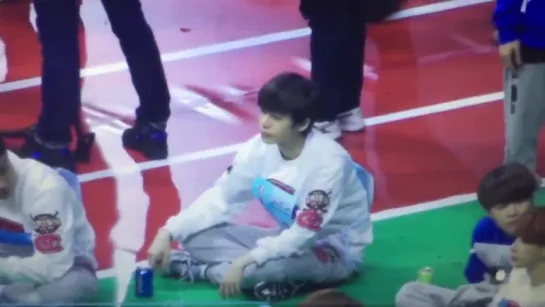 [FC|VK][18.01.2016] Monsta X Idol Star Athletics Championships (Hyungwon)