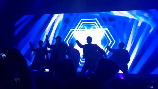 [FC|VK][27.11.2016] MONSTA X - HERO @ The First Asia Fanmeeting in Manila