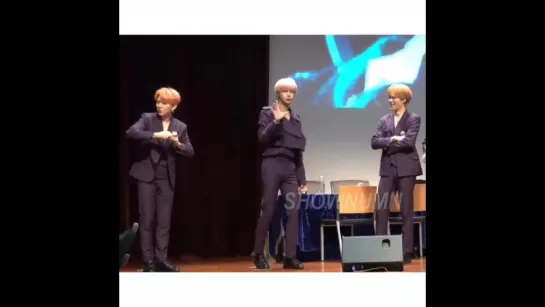 [Fancam][21.04.2018] fansign in Jamsil