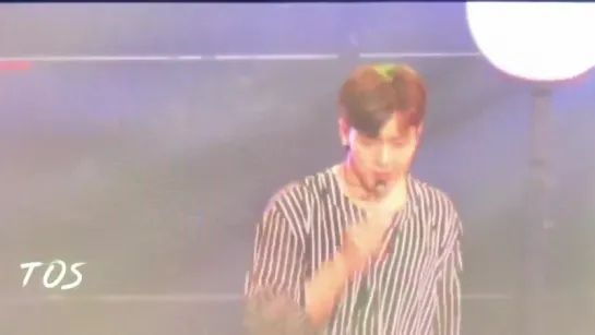 [Fancam][25.04.2018] Japan 1st Live Tour 2018 in Fukuoka