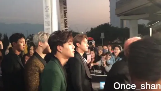 [VK][02.12.2016] Monsta X Mama2016 RedCarpet