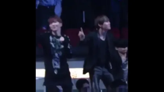 [FC|VK][02.12.2015] Kihyun, Taehyung | MAMA 2015