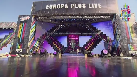 SEREBRO - Мама Люба [Europa Plus Live 2012]