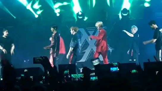 [Fancam][13.08.2017] The 1st World Tour: Beautiful in Moscow