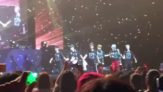 [Fancam][08.07.2017]The 1st World Tour: Beautiful in HongKong(ending)