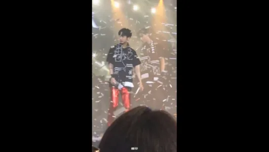 [Fancam][17.06.2017] The 1st World Tour: Beautiful in Seoul D-1