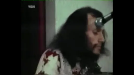 Guru Guru - Der LSD Marsch (1970 living room rehearsal)