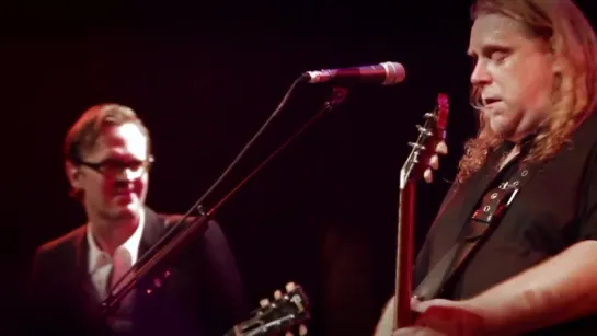 Warren Haynes ­with Joe Bonamassa -- Guitar Centers King of the Blues 2011