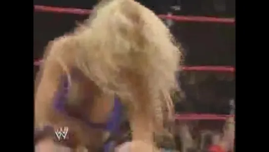 Jillian Hall vs Mickie James 1