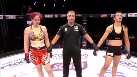 Jungle fight 81 - Mayra Rodriguez vs. Fabiana Loira