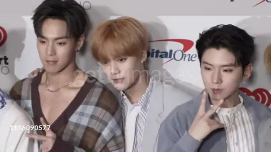 [VK][21.09.2019]Monsta X at iHeartRadio Music Festival Red Carpet