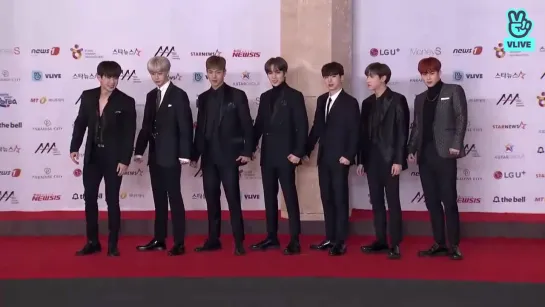 [VK][28.11.2018] MONSTA X on Red Carpet @   2018 ASIA ARTIST AWARDS