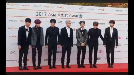 [VK][15.11.2017] Red Carpet @ Asia Artist Awards 2017