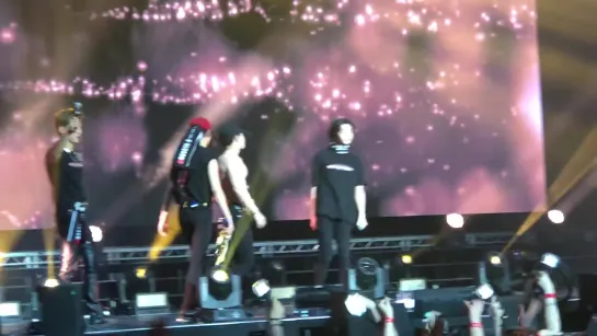 [Fancam][13.07.2019] The 3rd World Tour "WE ARE HERE" in Berlin - By My Side + Ending