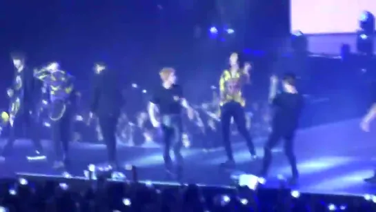 [Fancam][13.07.2019] The 3rd World Tour "WE ARE HERE" in Berlin - Special