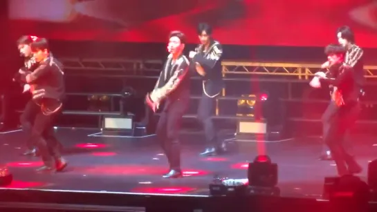 [Fancam][13.07.2019] The 3rd World Tour "WE ARE HERE" in Berlin - Hero