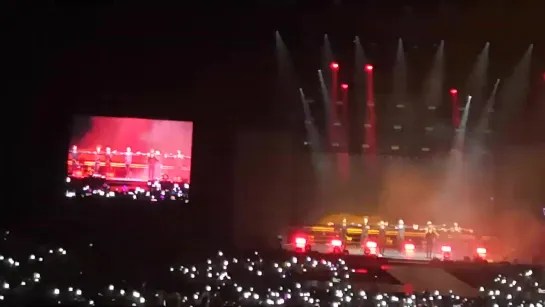 [Fancam][13.07.2019] The 3rd World Tour "WE ARE HERE" in Berlin - Jealousy